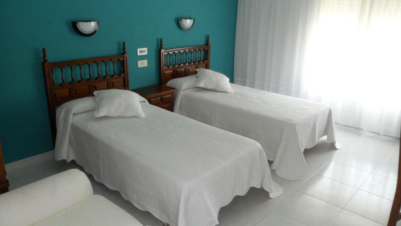 Hostal La Paz Vista Alegre Esterno foto